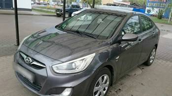 Hyundai Solaris I 1.6 AT (123 л.с.) [2013]