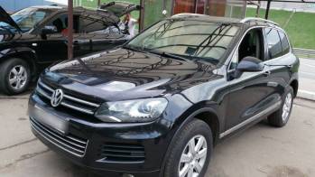 Volkswagen Touareg II 3.0d AT (204 л.с.) 4WD [2011]