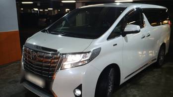 Toyota Alphard III