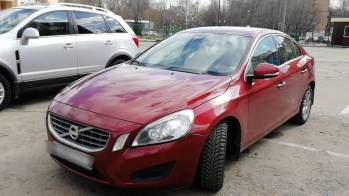 Volvo S60 II