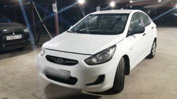 Hyundai Solaris I 1.4 MT (107 л.с.) [2013]