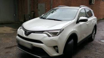 Toyota RAV 4 IV (CA40) Рестайлинг 2.0 CVT (146 л.с.) 4WD [2017]