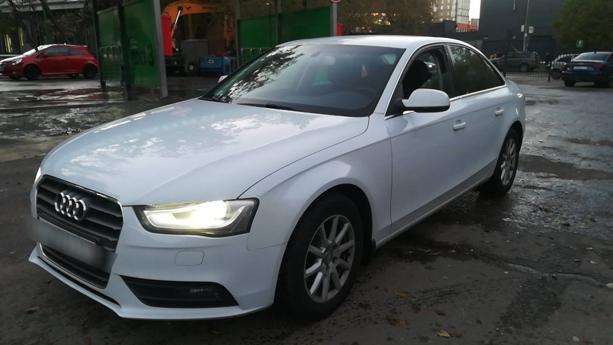 Audi A4 IV (B8) Рестайлинг