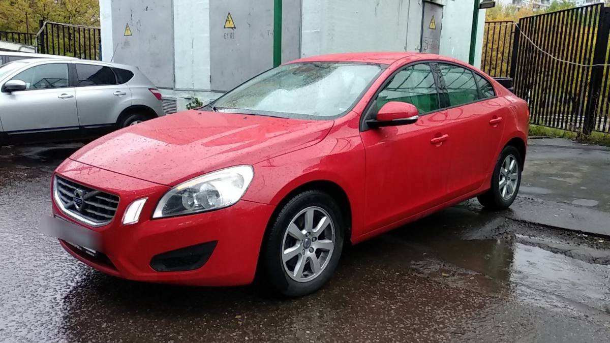 Volvo S60 II