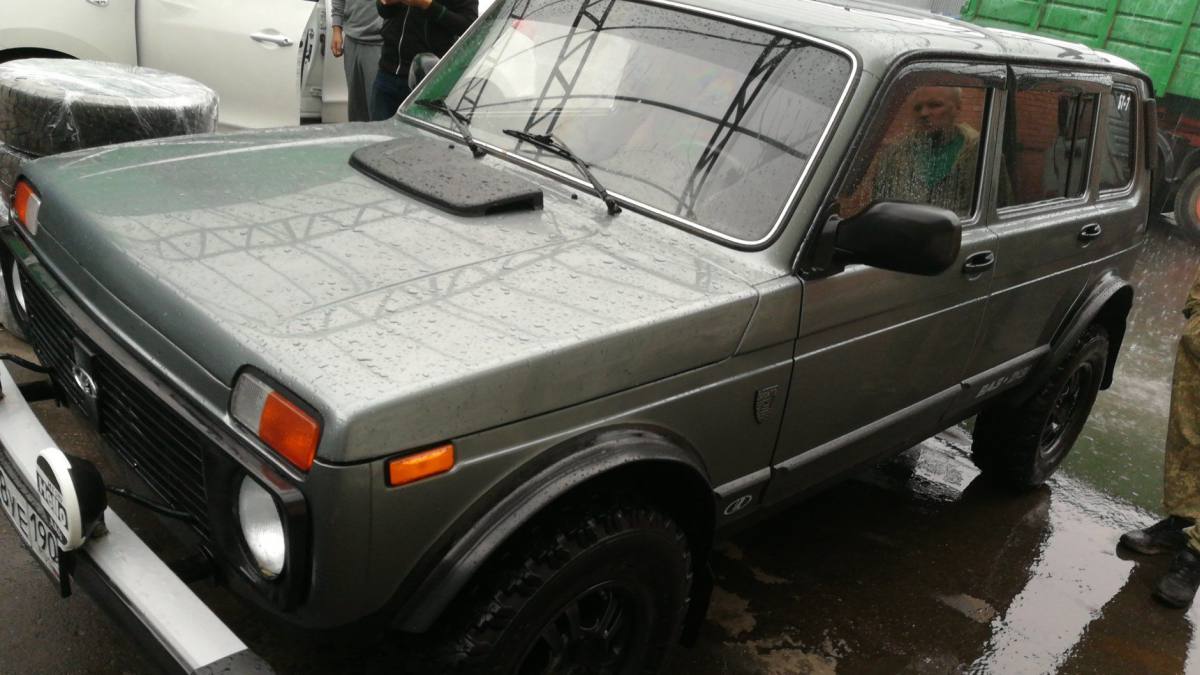 ВАЗ (Lada) 2131 (4x4)