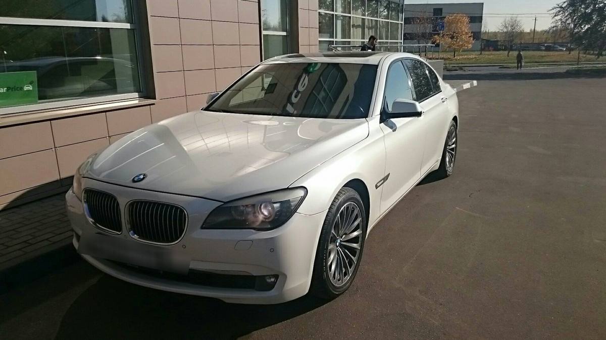 BMW 7er V (F01/F02/F04)