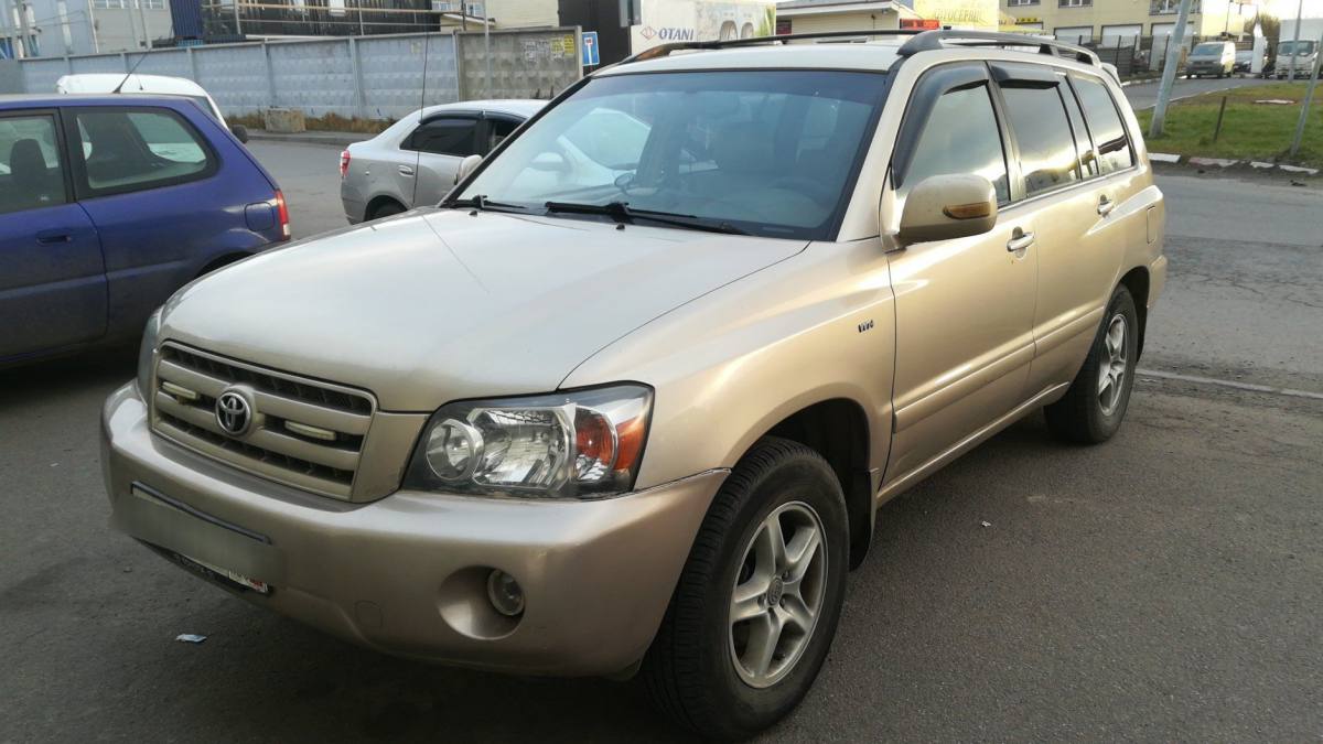 Toyota Highlander I (U20)