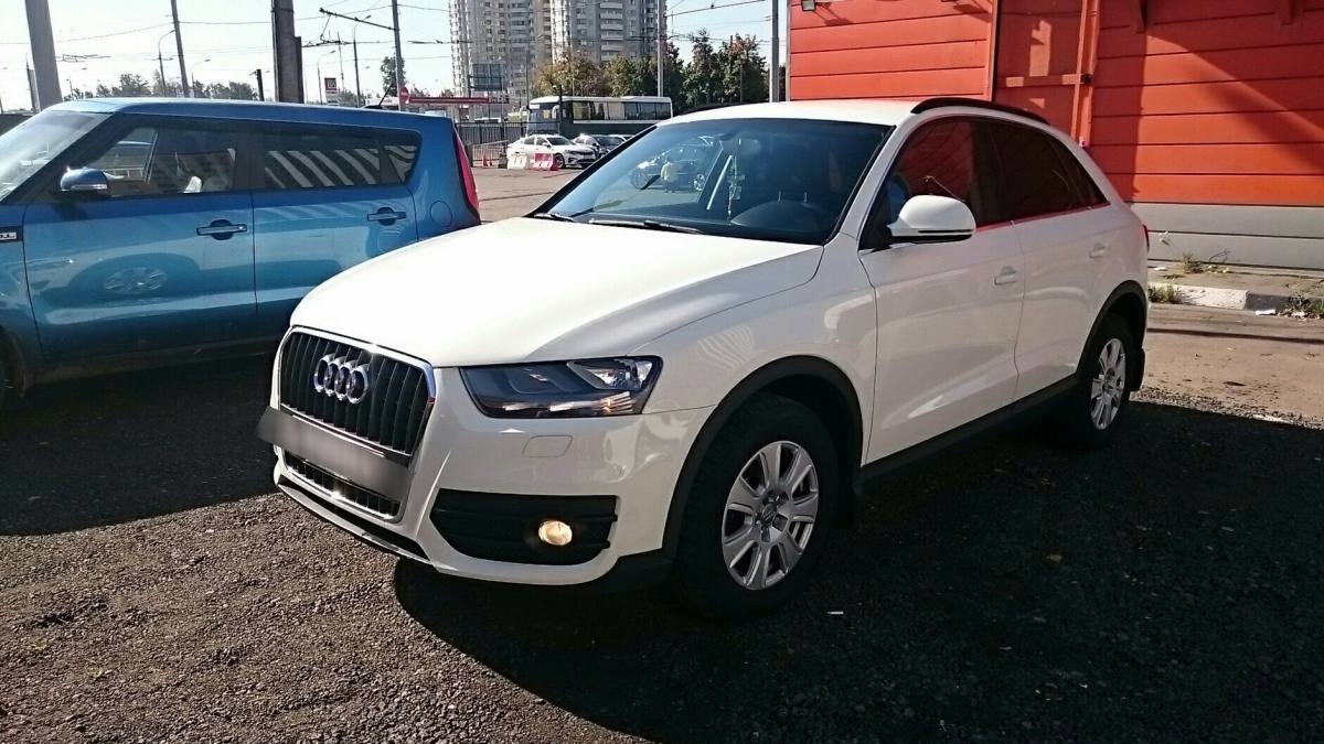 Audi Q3 I