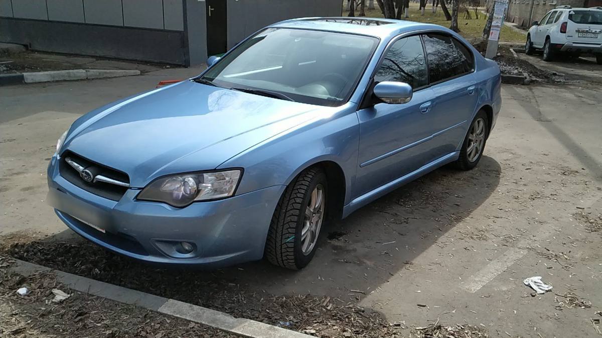 Subaru Legacy IV 2005