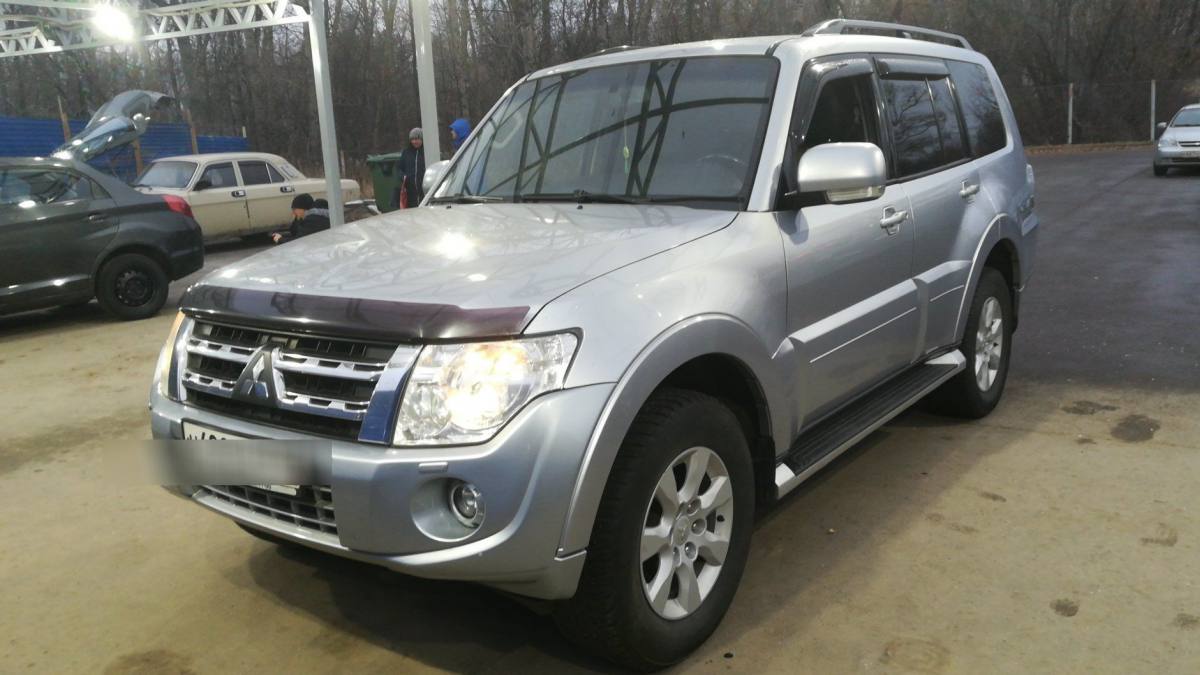 Mitsubishi Pajero IV Рестайлинг 1