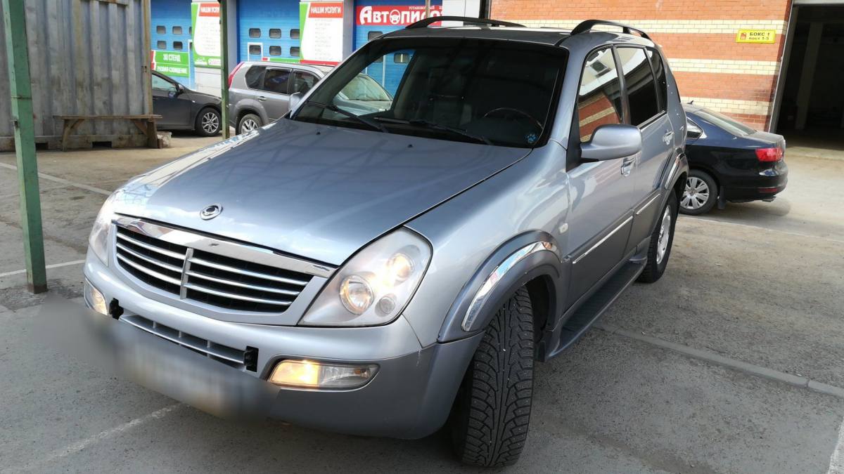 SsangYong Rexton I 3.2 AT (220 л.с.) 4WD [2006] 2006