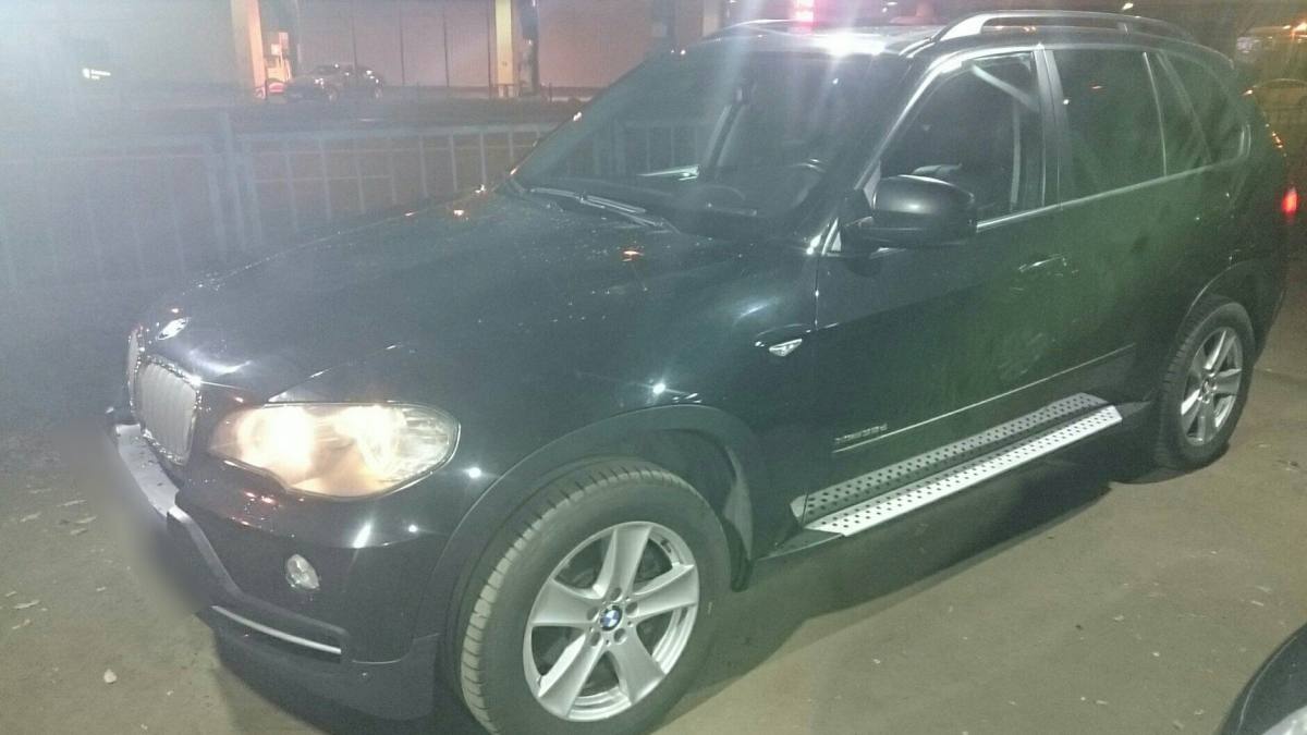 BMW X5 II (E70)