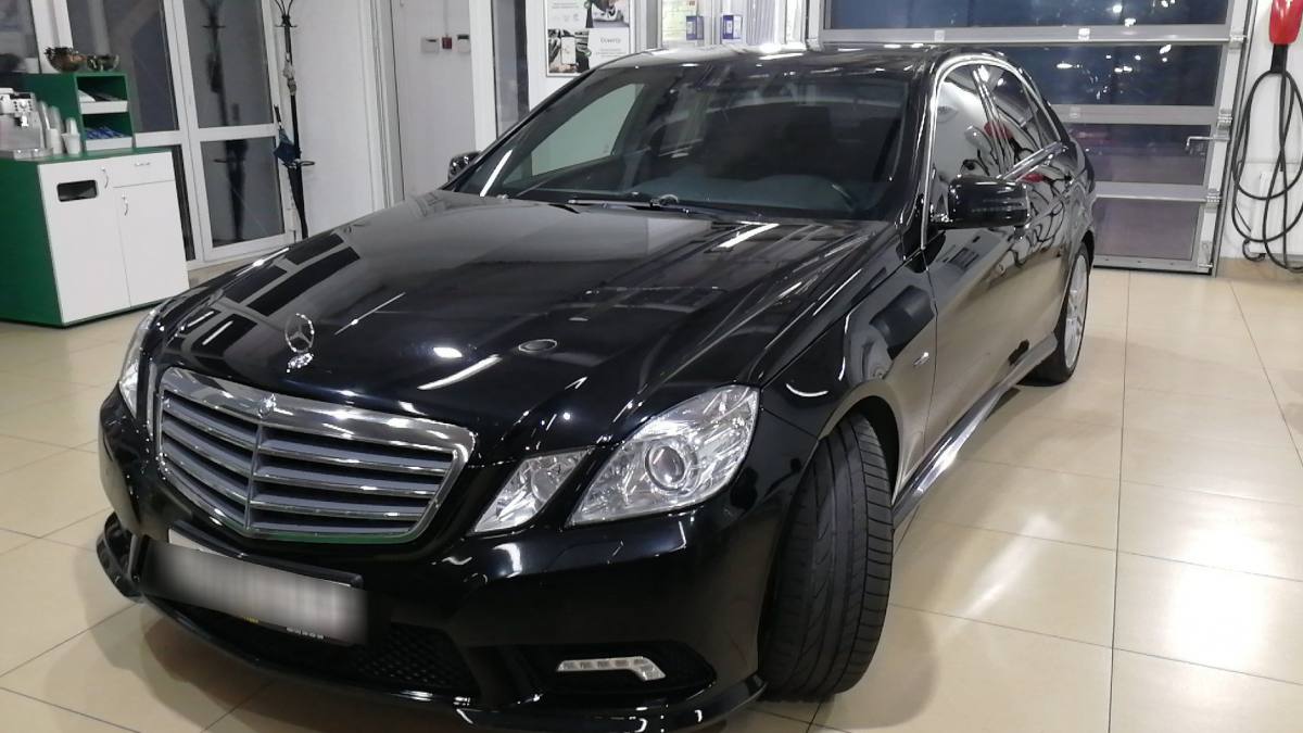 Mercedes-Benz E-klasse IV (W212, S212, C207)