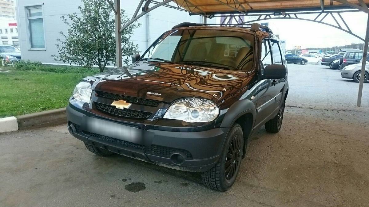 Chevrolet Niva I Рестайлинг 1.7 MT (80 л.с.) 4WD [2013]