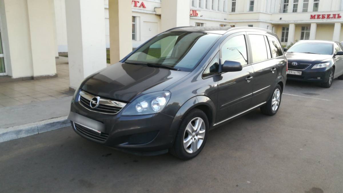 Opel Zafira B Рестайлинг