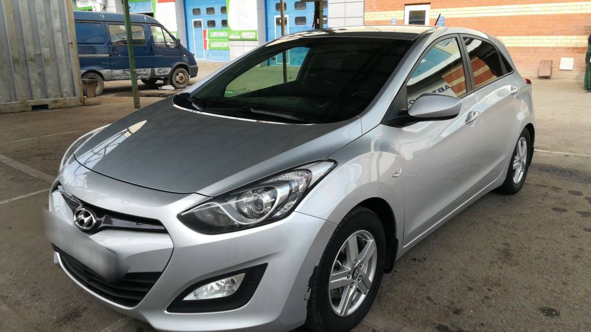 Hyundai i30 II