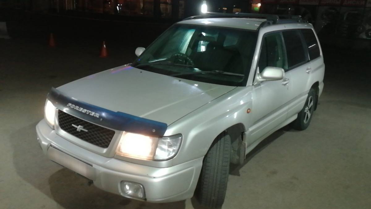 Subaru Forester I