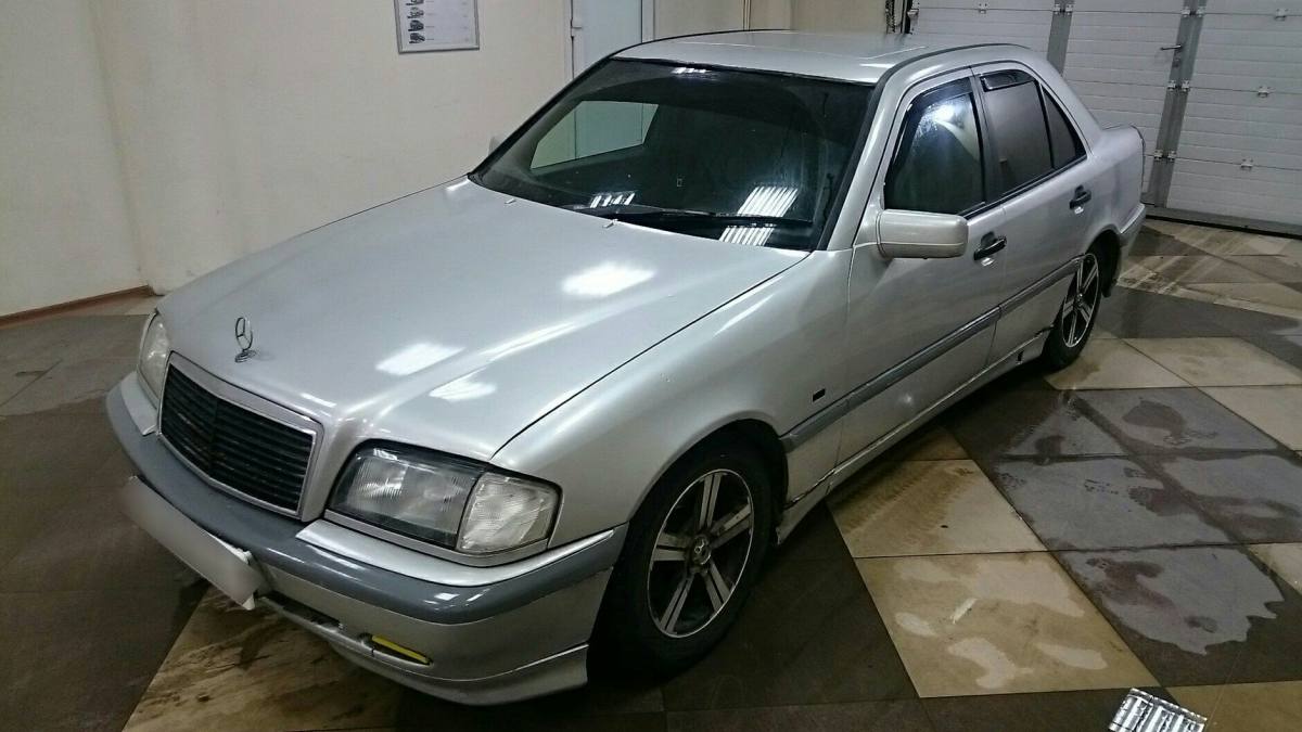 Mercedes-Benz C-klasse I (W202) Рестайлинг