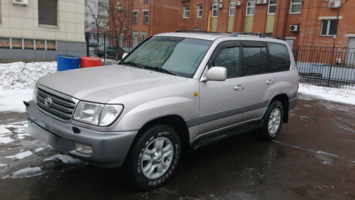 Toyota Land Cruiser 100 Series Рестайлинг 1