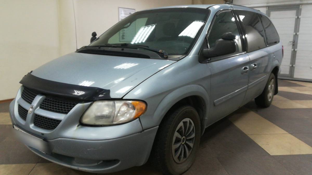 Dodge Caravan IV