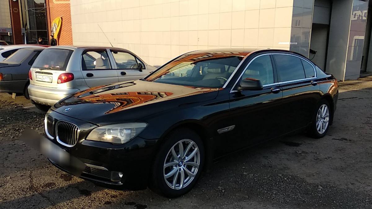 BMW 7er V (F01/F02/F04)