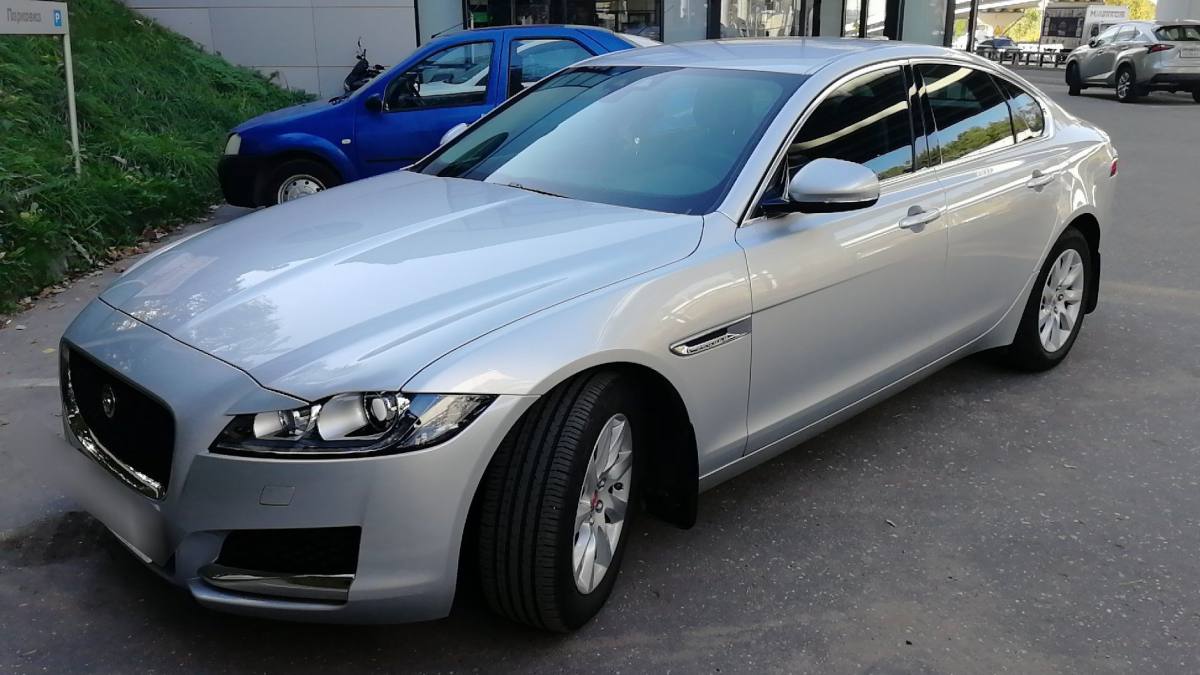 Jaguar XF II