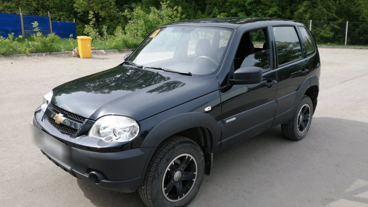 Chevrolet Niva I Рестайлинг 1.7 MT (80 л.с.) 4WD [2013]