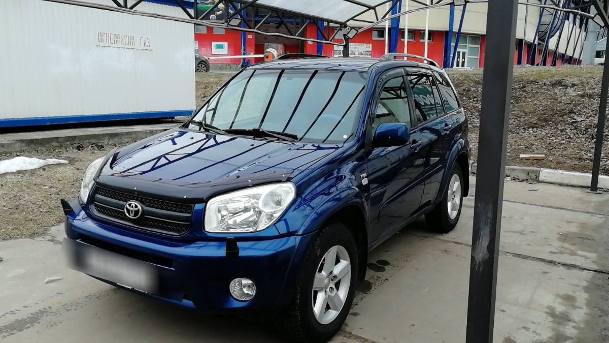 Toyota RAV 4 II (XA20) Рестайлинг 2004