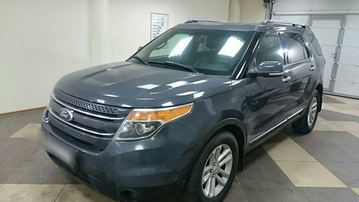 Ford Explorer V