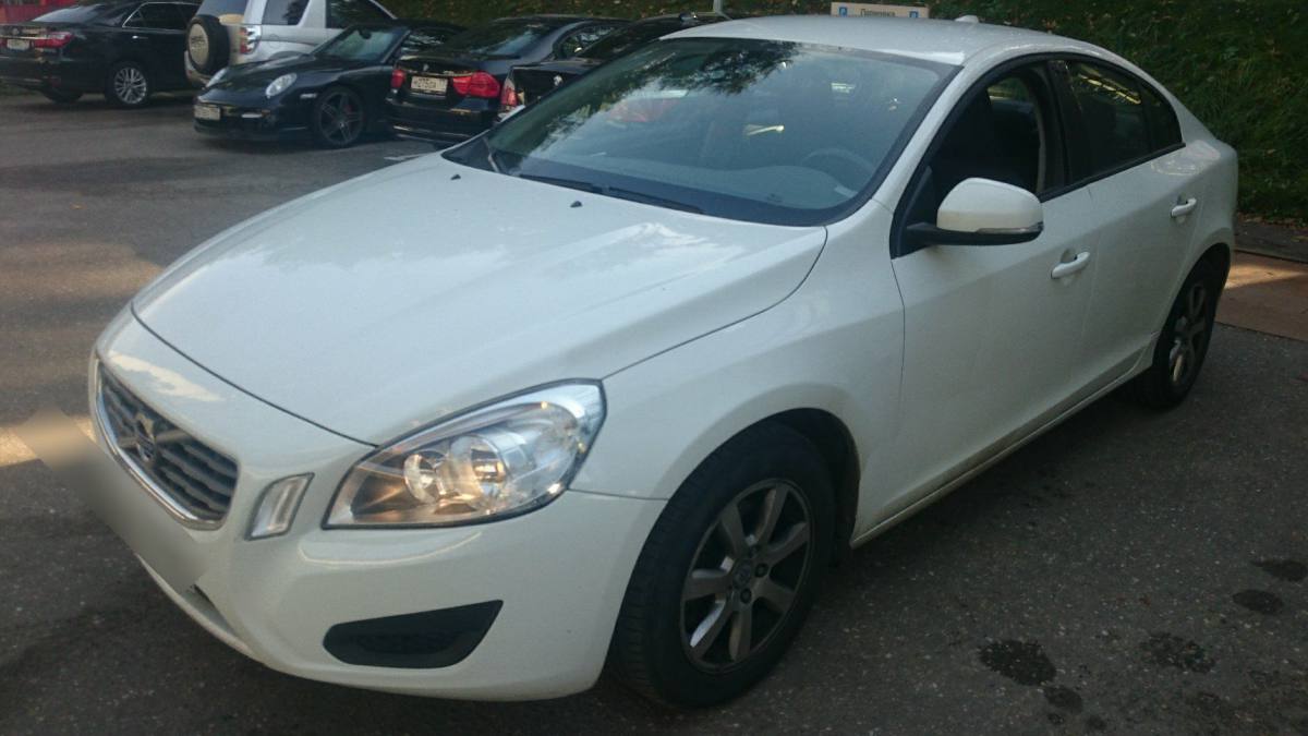 Volvo S60 II