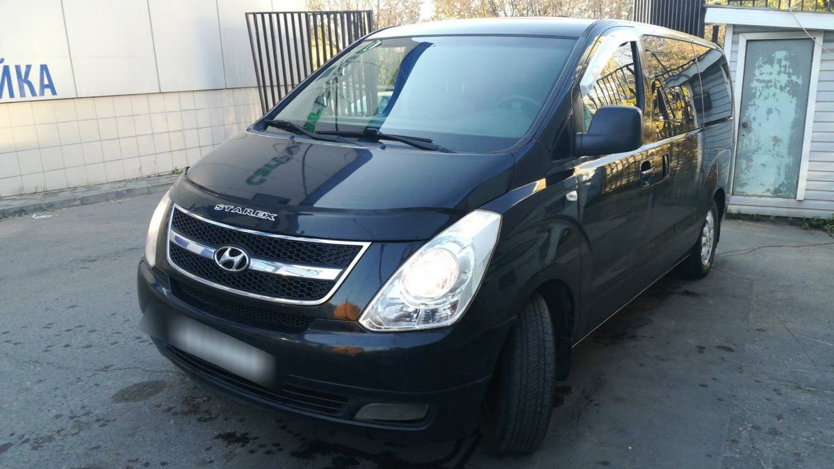 Hyundai Starex (H-1) II