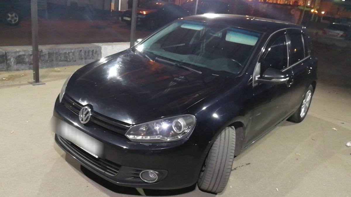 Volkswagen Golf VI