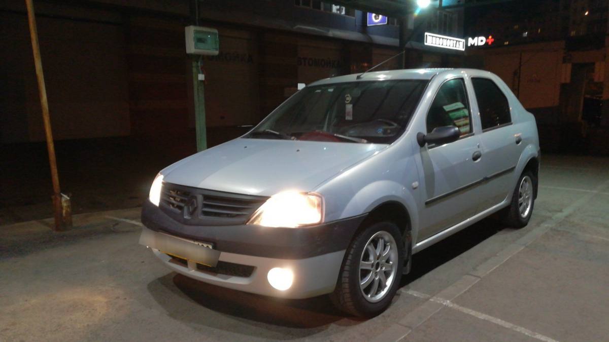 Renault Logan I