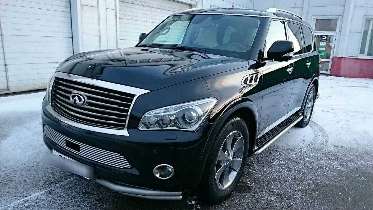 Infiniti QX56 II 2012