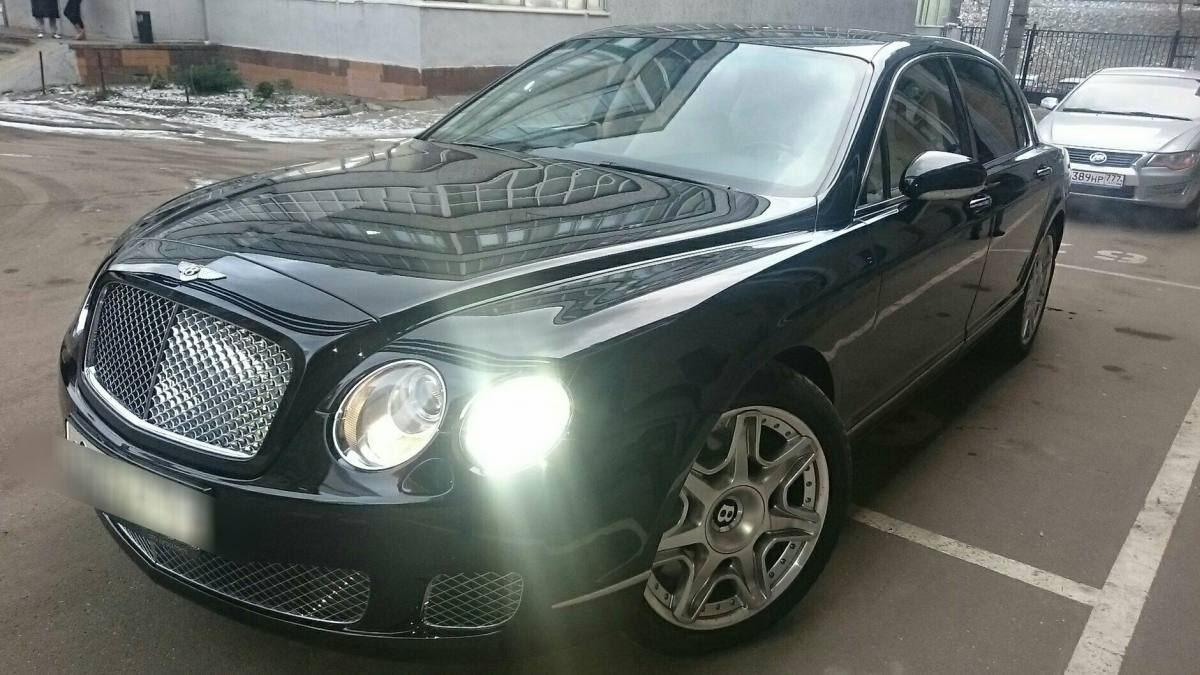 Bentley Continental Flying Spur