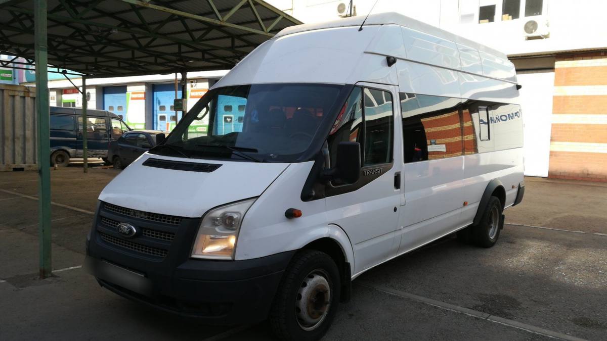 Ford Transit Bus