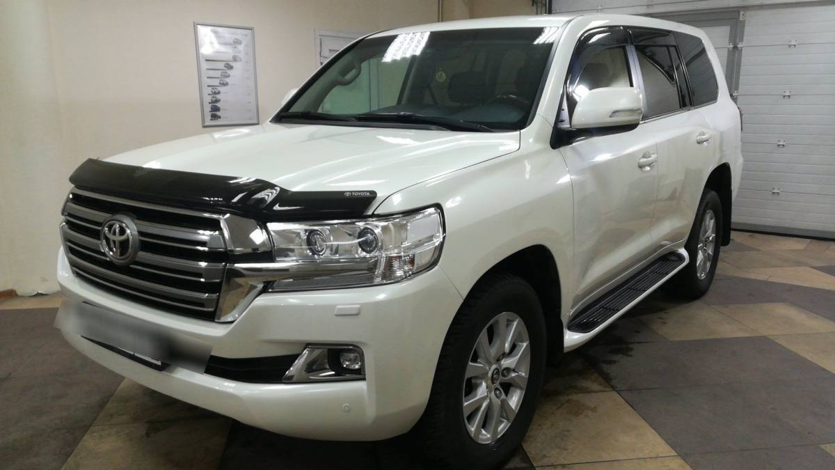 Toyota Land Cruiser 200 Series Рестайлинг 2