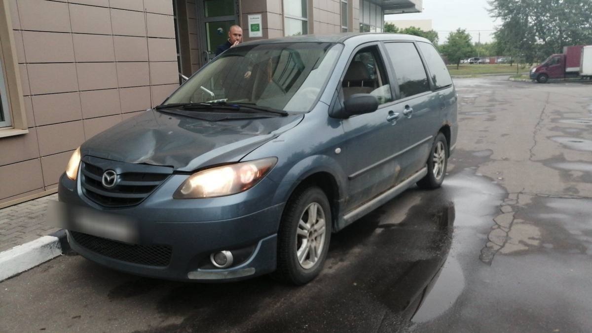 Mazda MPV II (LW) Рестайлинг 3.0 AT (203 л.с.) [2004] 2004