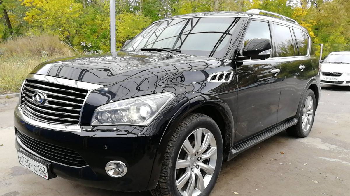 Infiniti QX56 II