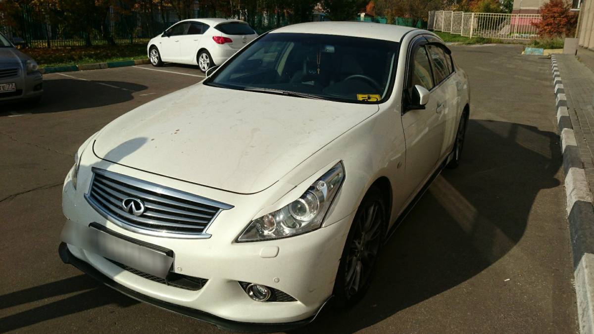 Infiniti G IV G25 2.5 AT (222 л.с.) [2011]