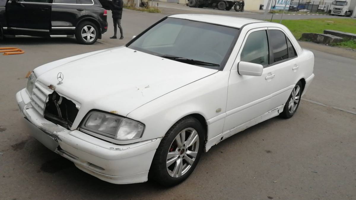 Mercedes-Benz C-klasse I (W202) Рестайлинг