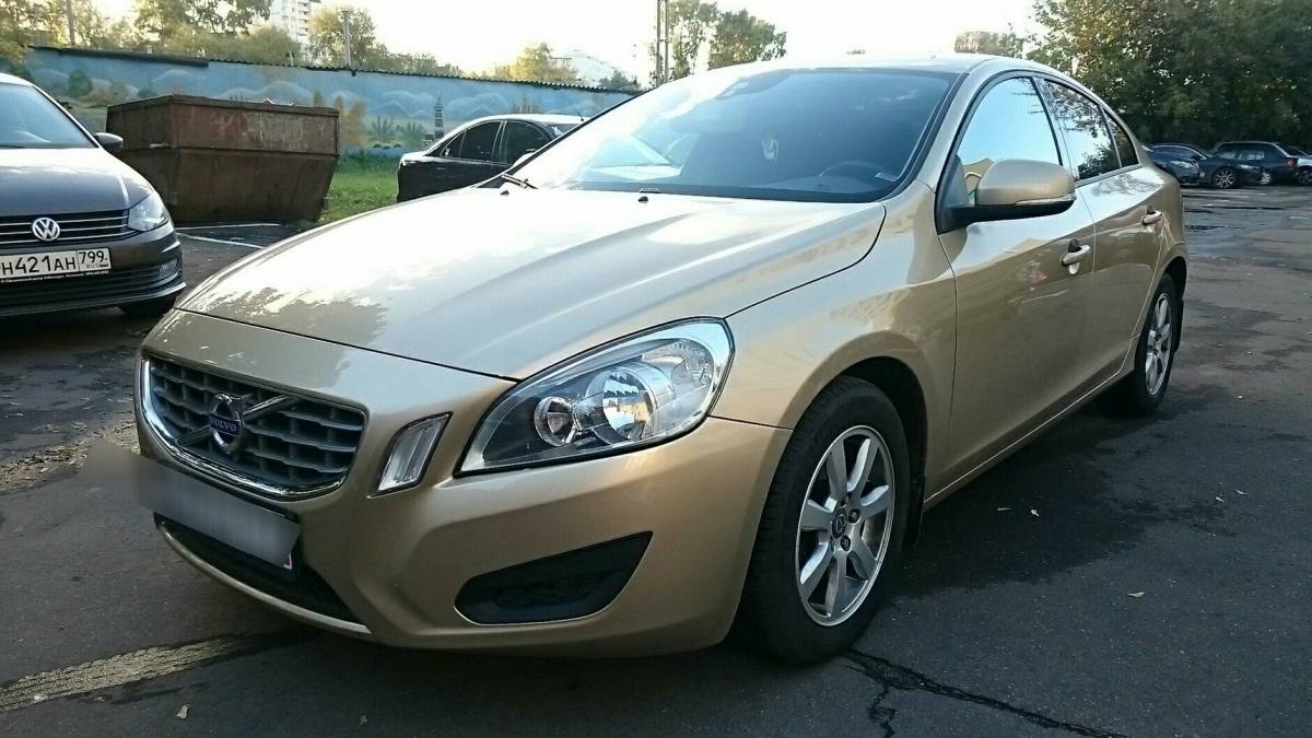 Volvo S60 II