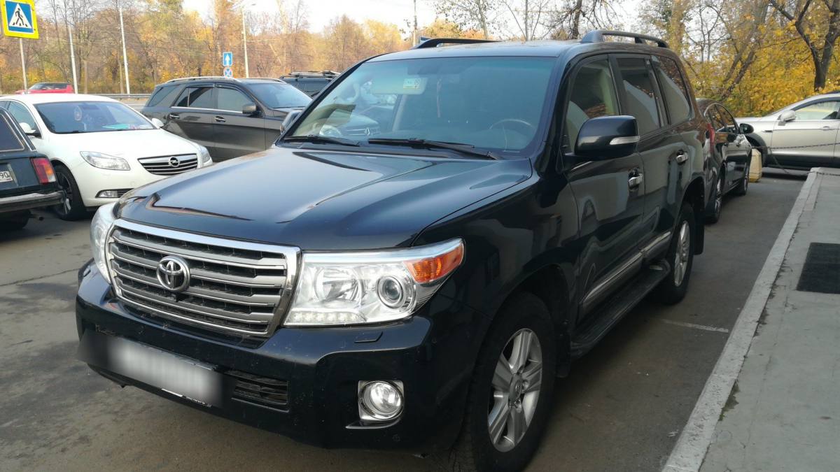 Toyota Land Cruiser 200 Series Рестайлинг