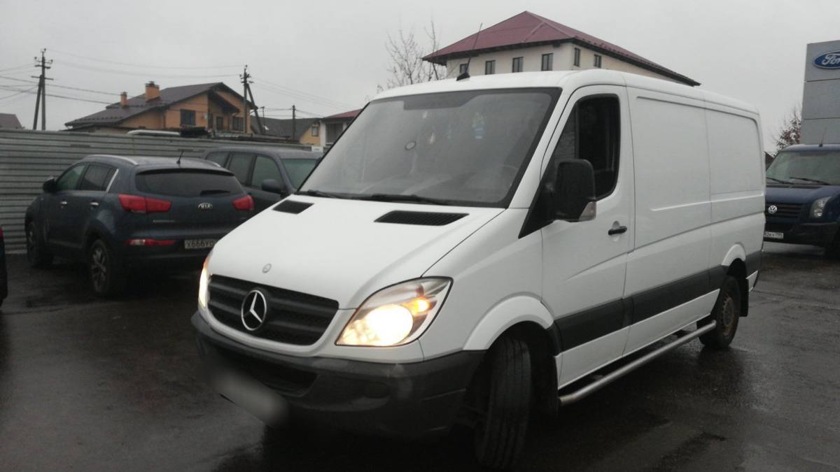 Mercedes-Benz Sprinter 2т Фургон