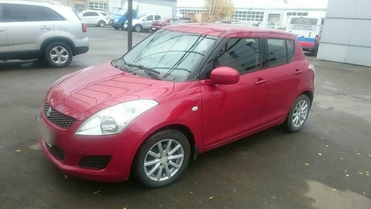 Suzuki Swift IV