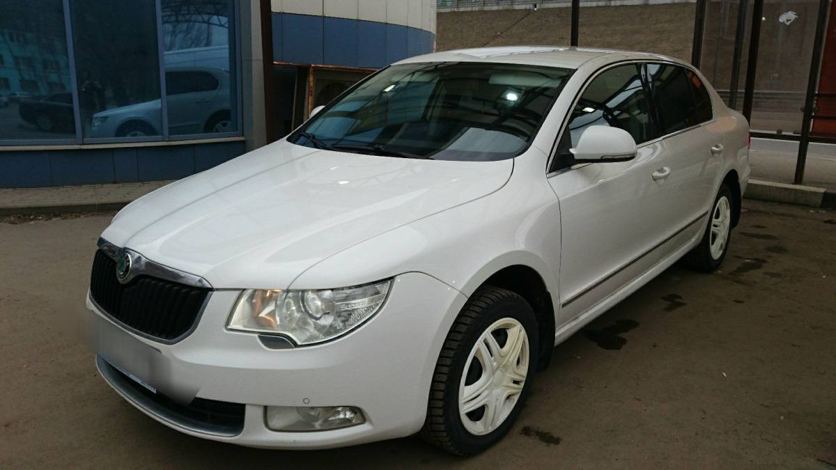 Skoda Superb II 2011