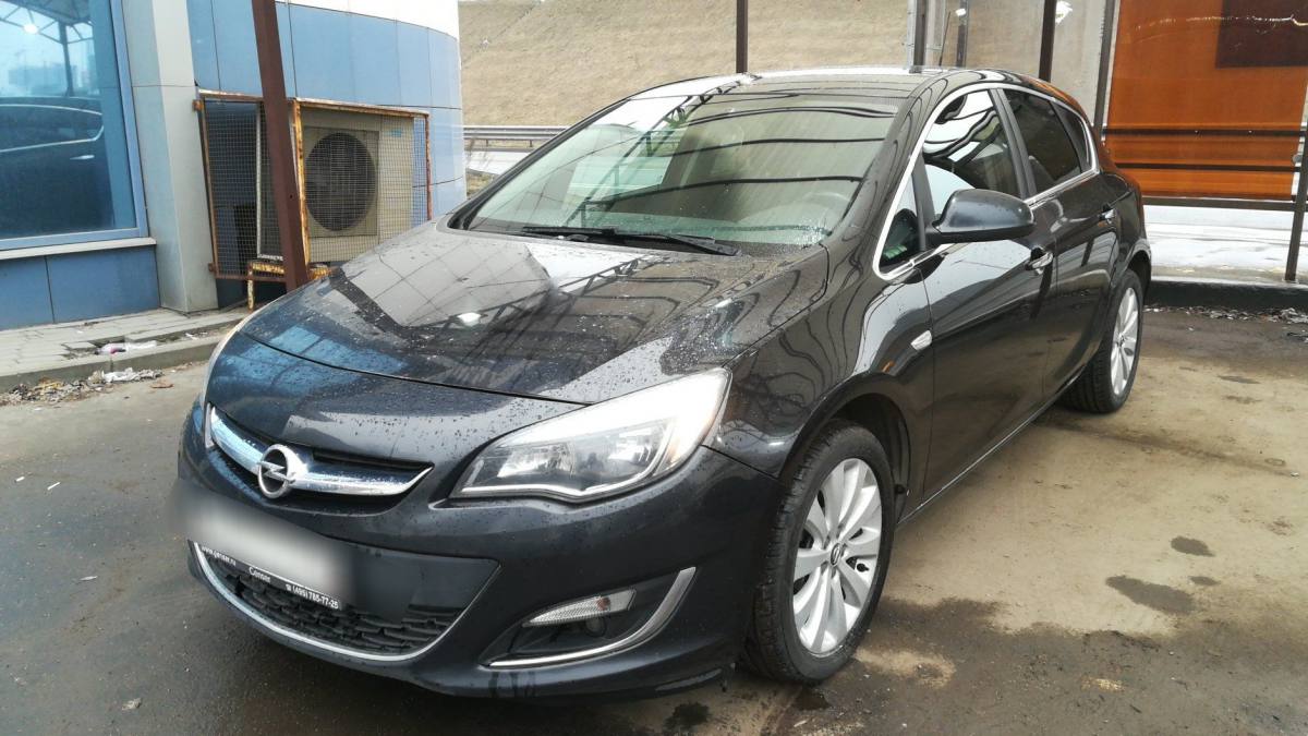 Opel Astra J Рестайлинг 2012