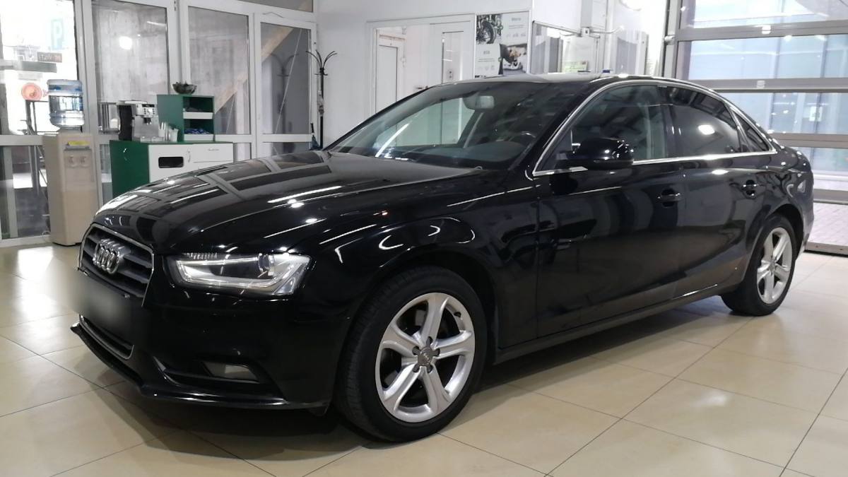 Audi A4 IV (B8) Рестайлинг