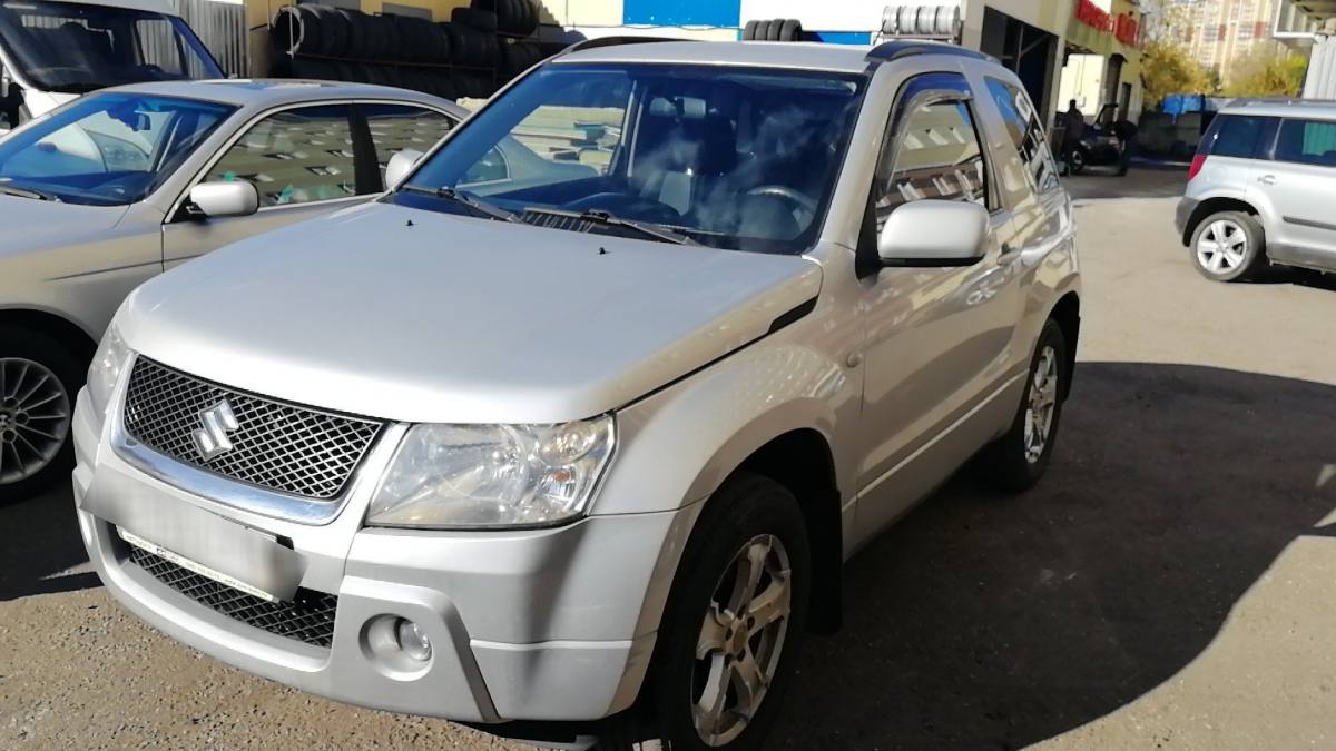 Suzuki Grand Vitara III