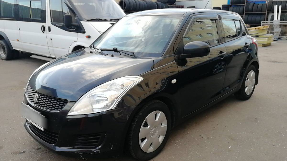 Suzuki Swift IV